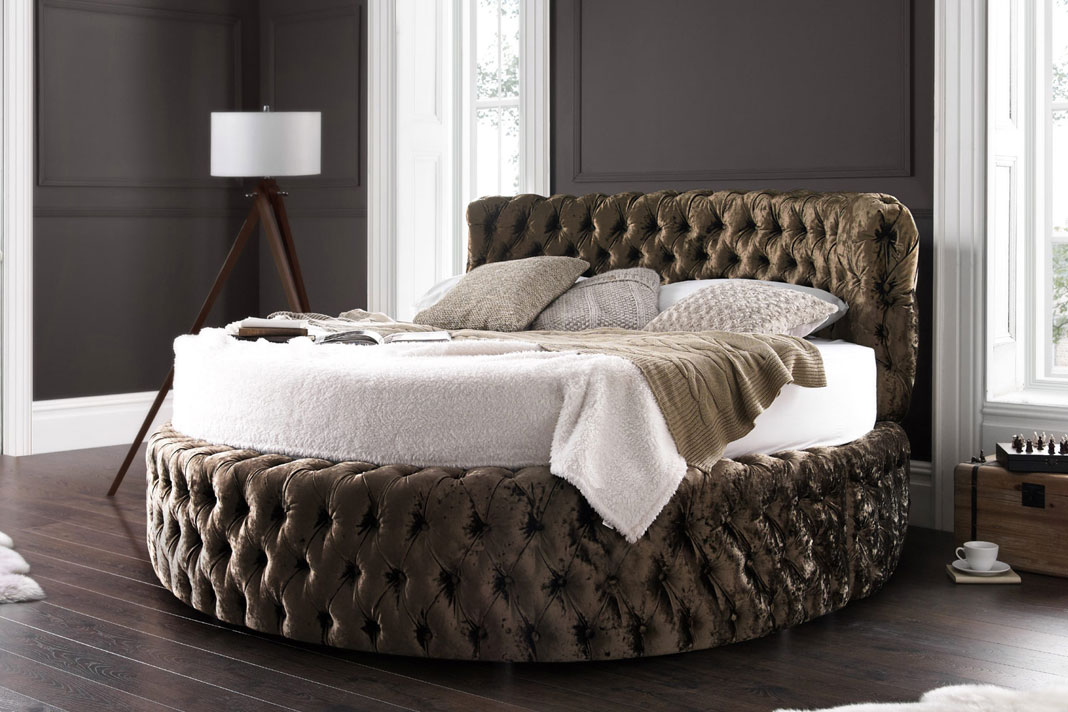 round bed